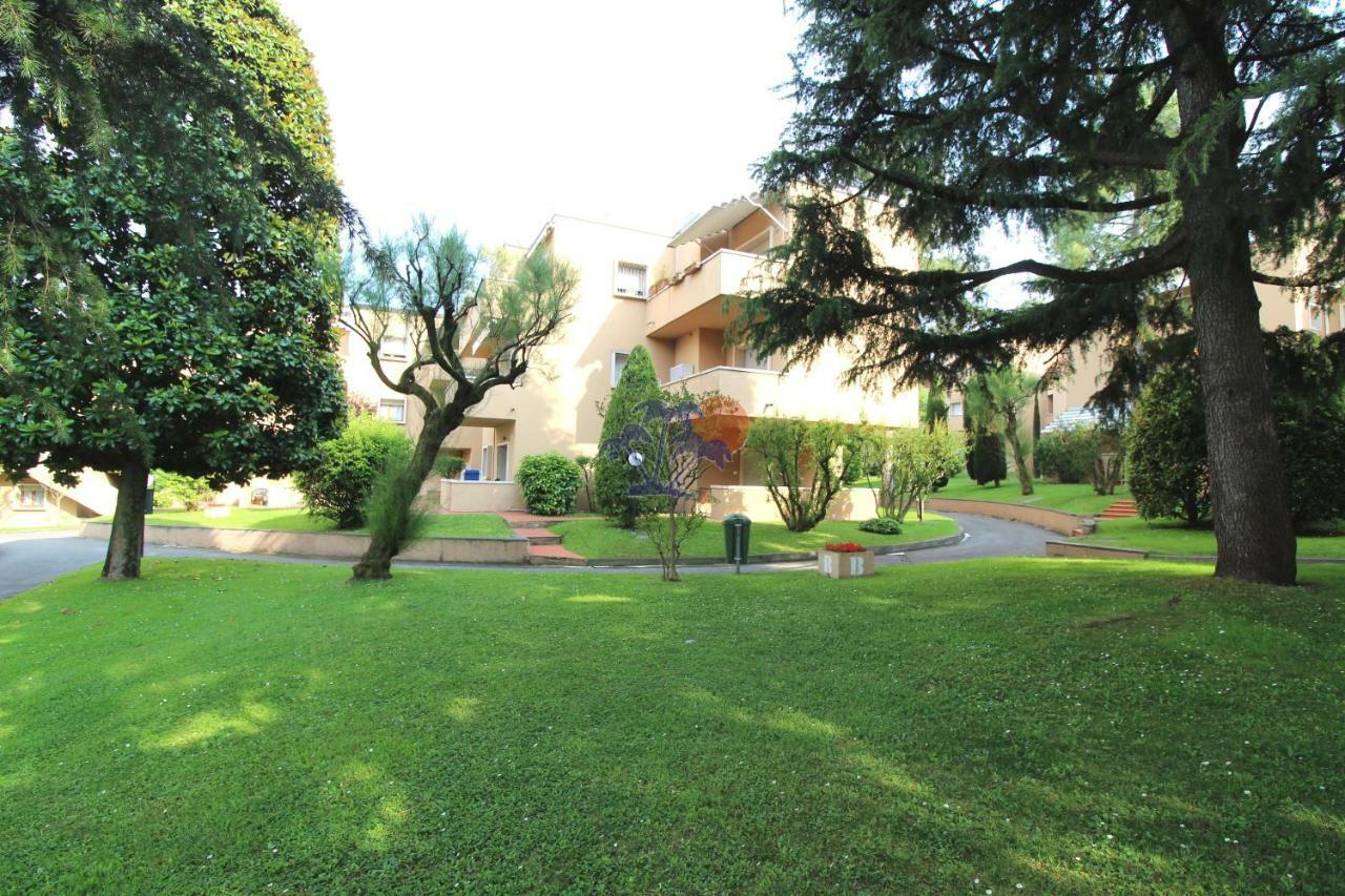 Appartamenti La Madonnina เปสเคียรา เดล การ์ดา ภายนอก รูปภาพ